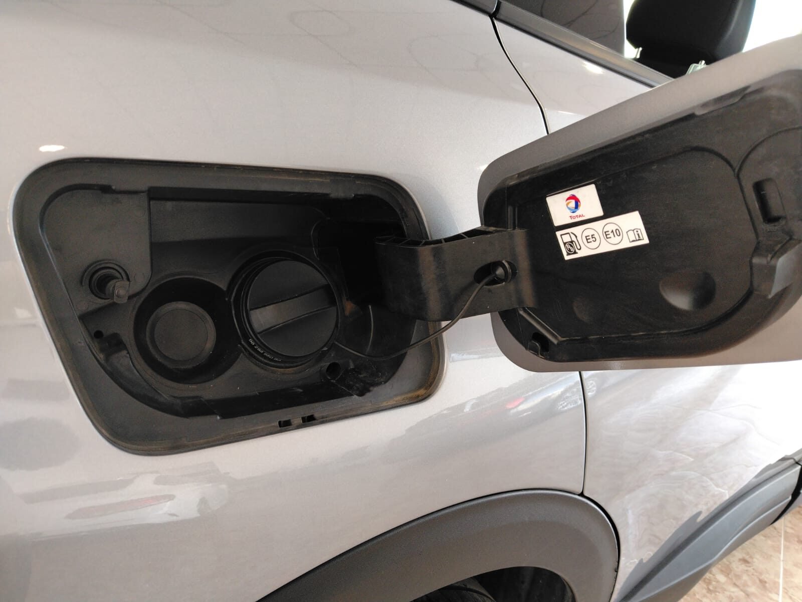 PEUGEOT 3008 AUTOMATICO TURBO GASOLINA