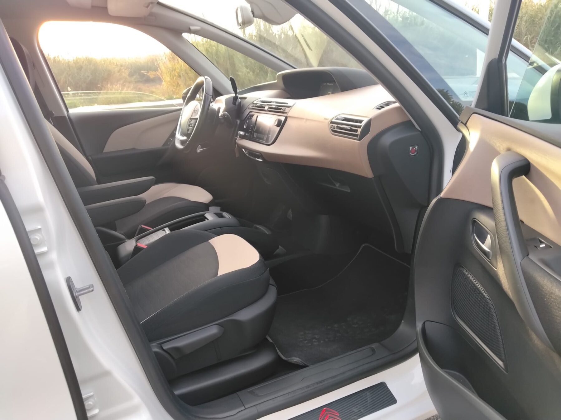 CITROEN  7 Plazas Automático Turbo Gasolina 165CV