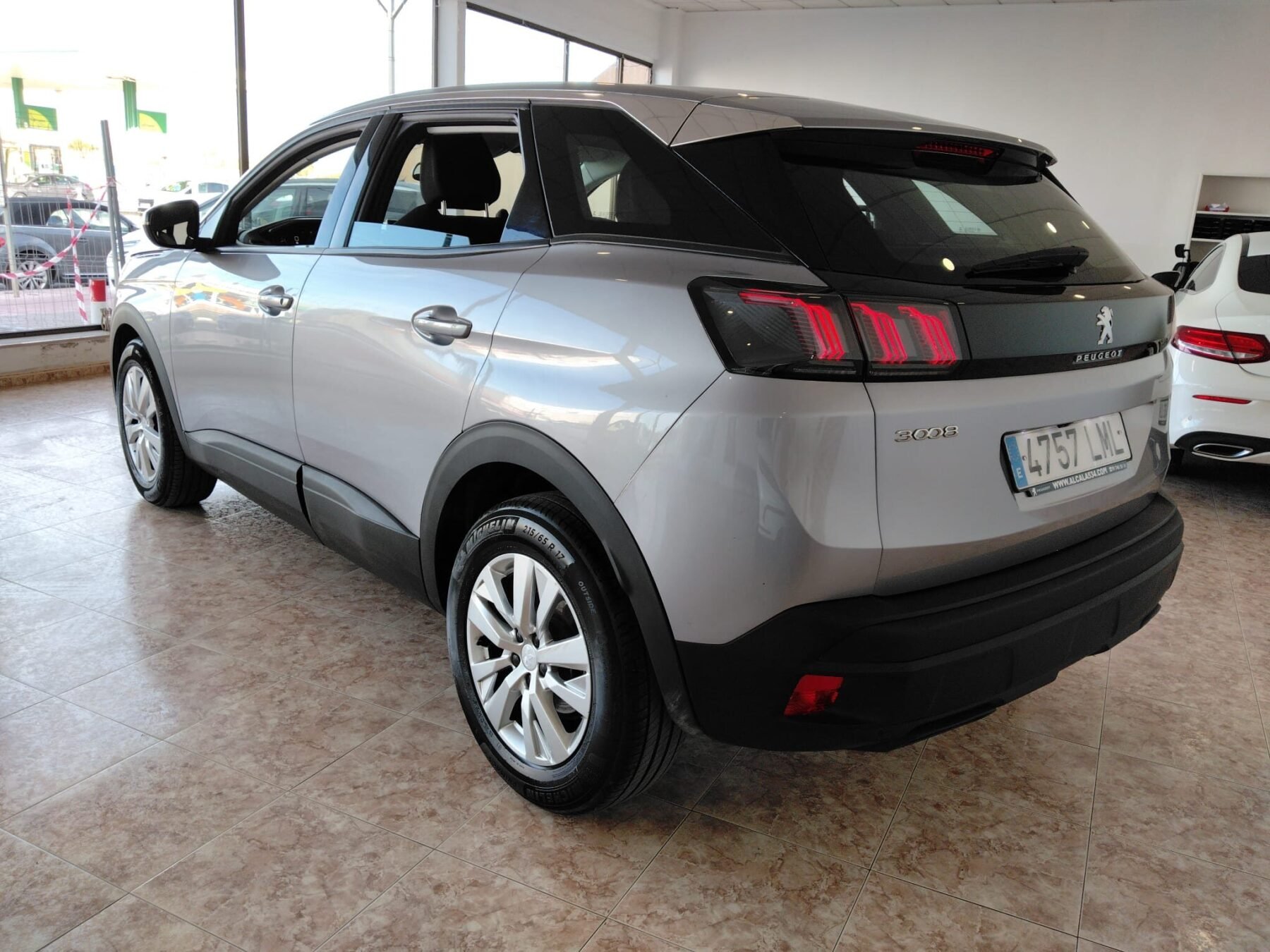 PEUGEOT 3008 AUTOMATICO TURBO GASOLINA