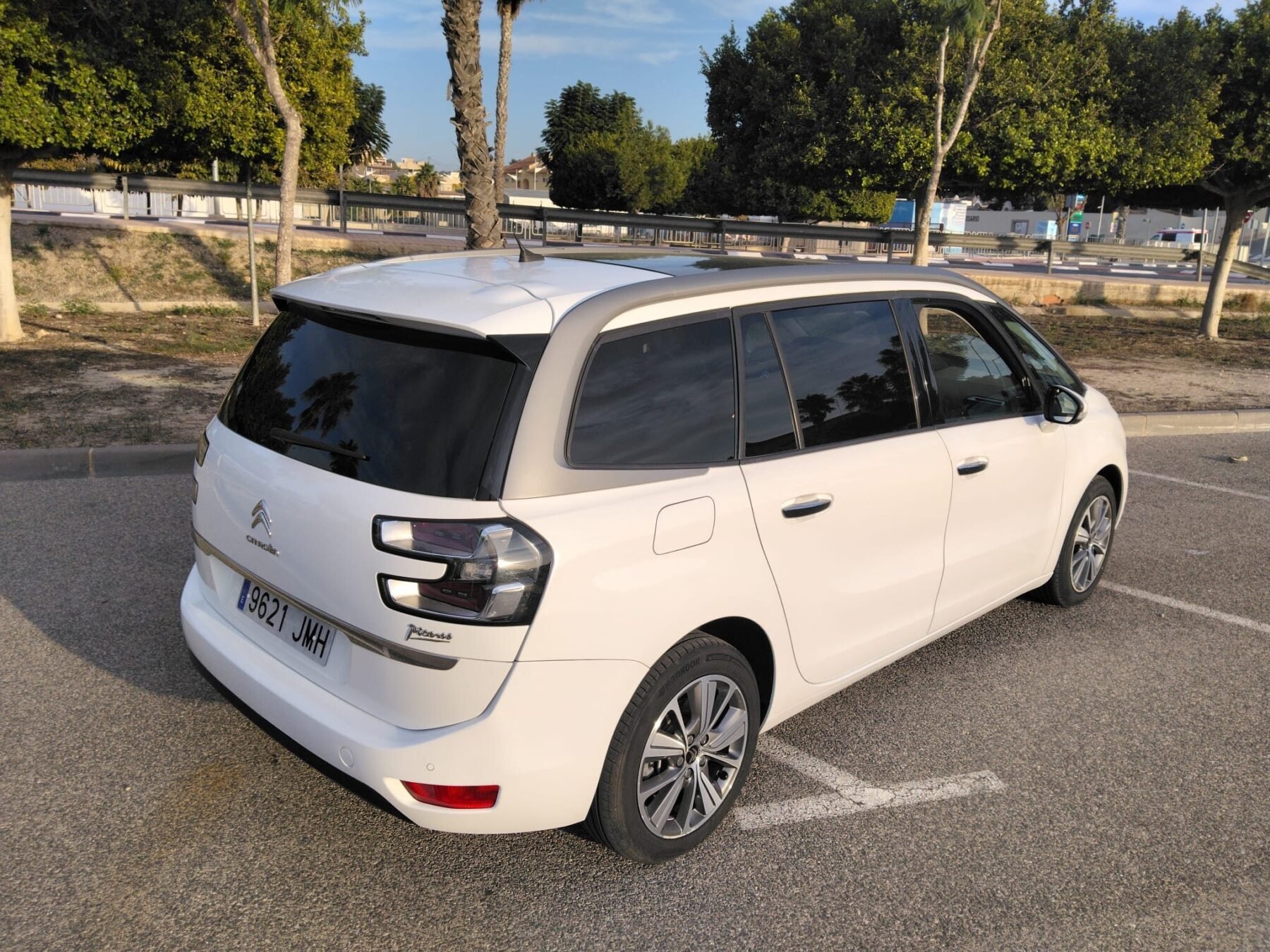 CITROEN  7 Plazas Automático Turbo Gasolina 165CV