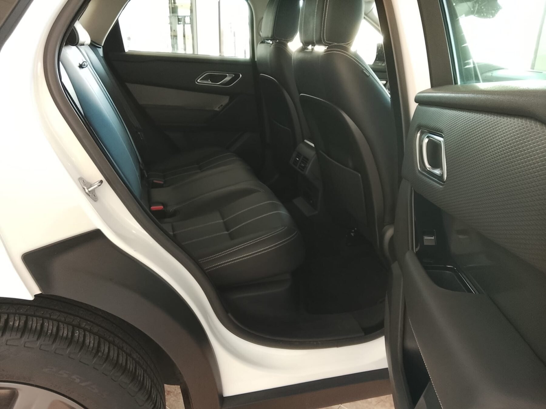 LAND-ROVER Range Rover Velar Automático Hibrido Diesel 