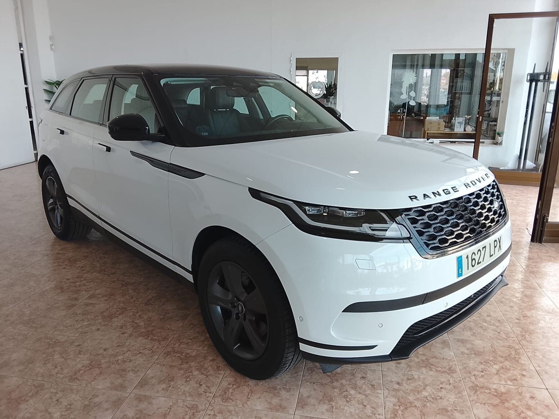 LAND-ROVER Range Rover Velar Automático Hibrido Diesel 