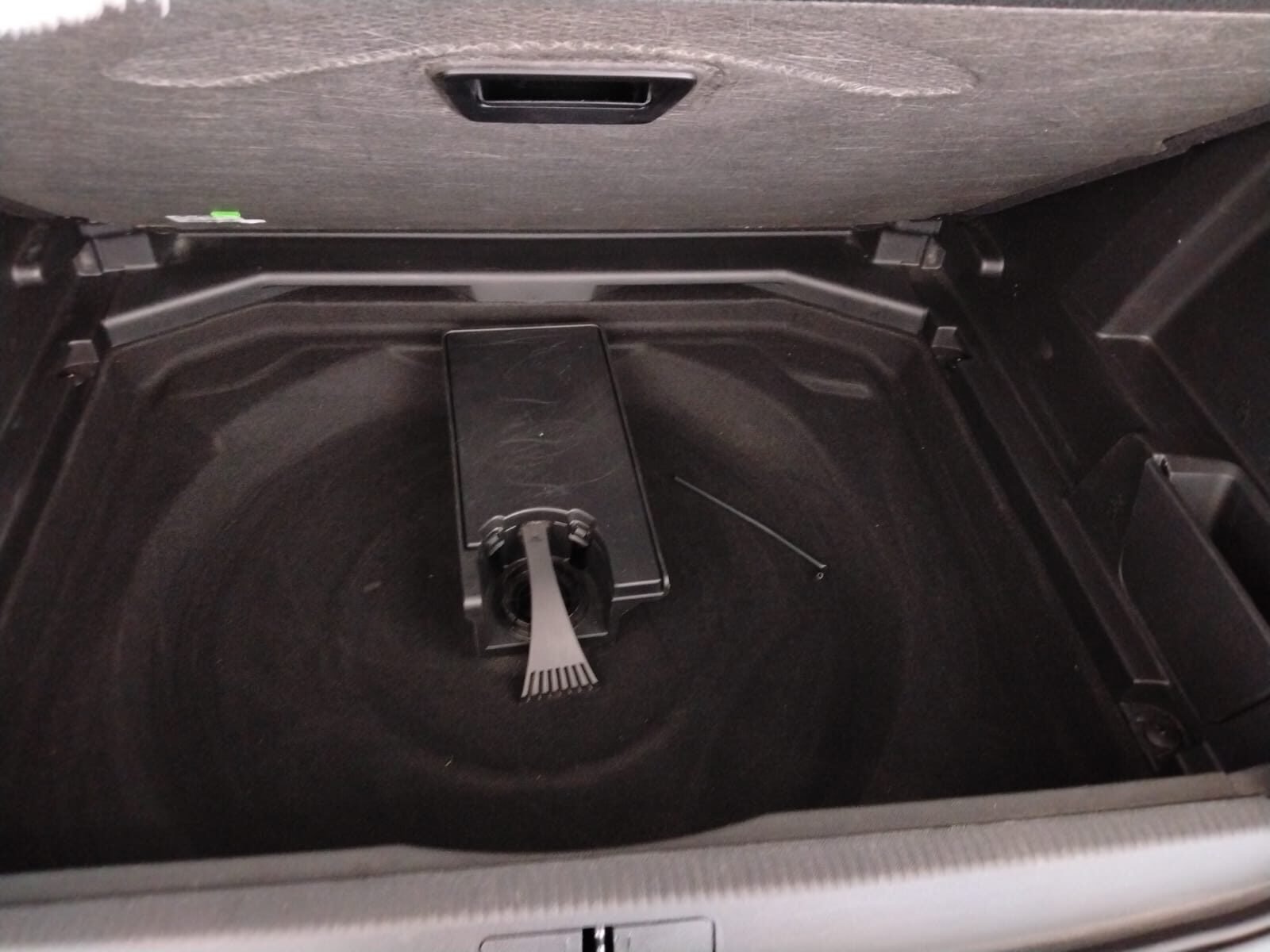 PEUGEOT 3008 AUTOMATICO TURBO GASOLINA