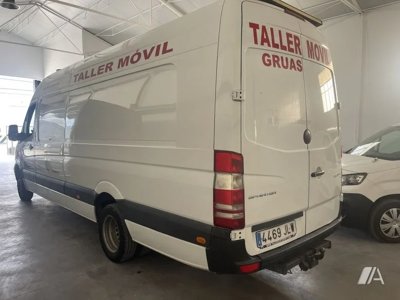 MERCEDES-BENZ Sprinter Furgón Taller Mecánico 516 CDI Automático