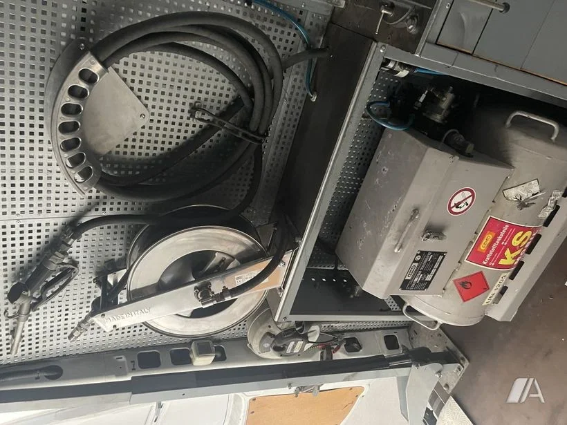 MERCEDES-BENZ Sprinter Furgón Taller Mecánico 516 CDI Automático