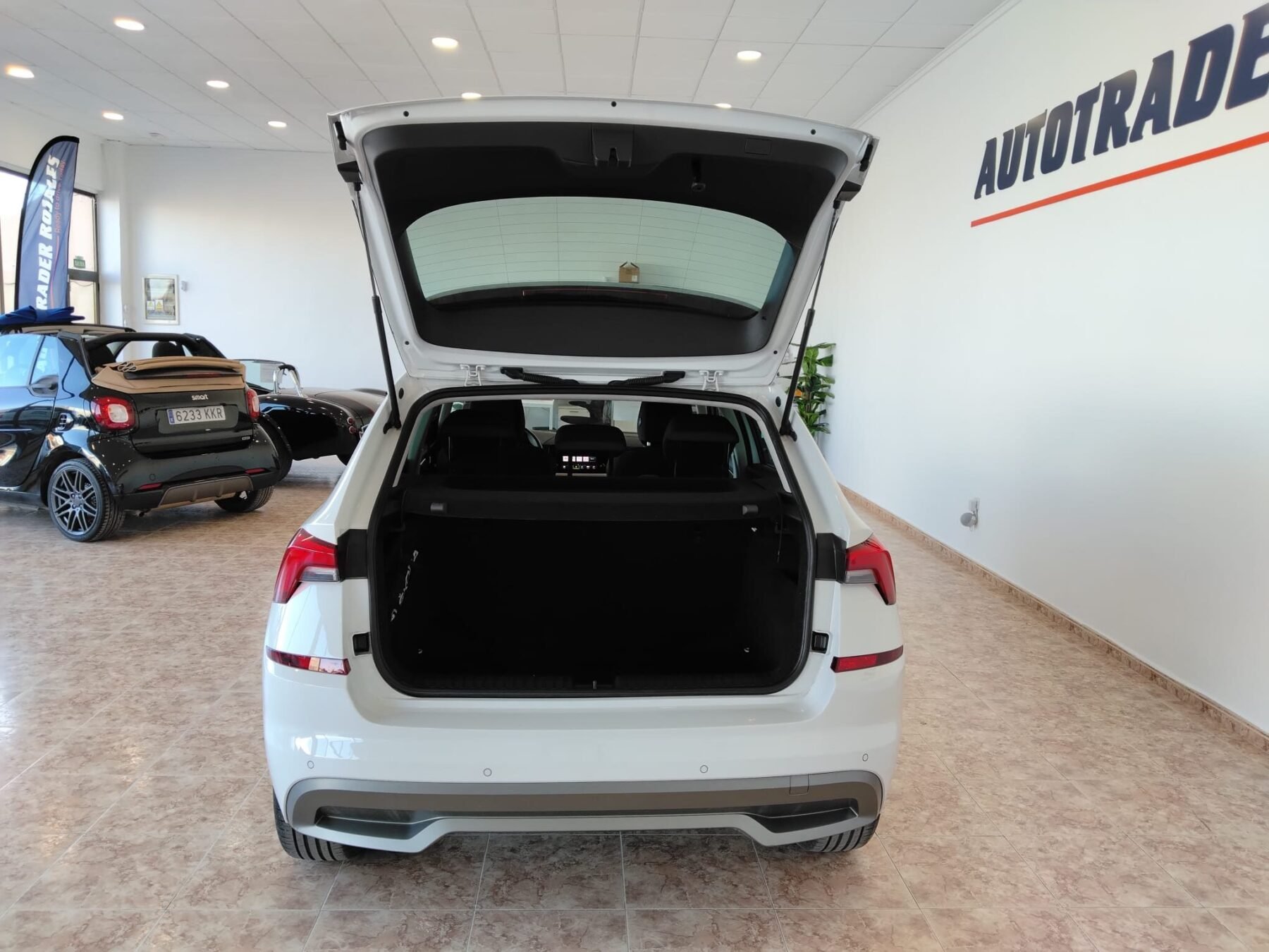 SKODA KAMIQ GASOLINA AUTOMÁTICO