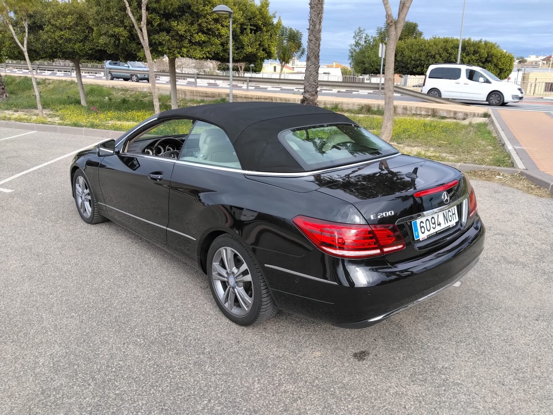 MERCEDES-BENZ E-class CABRIOLET