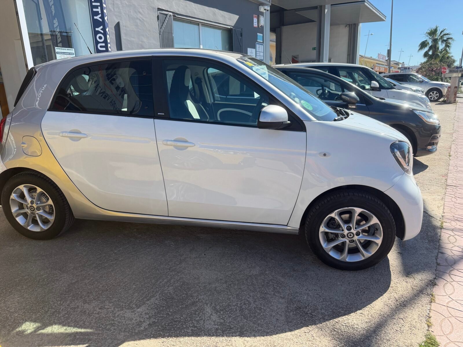 SMART FORFOUR