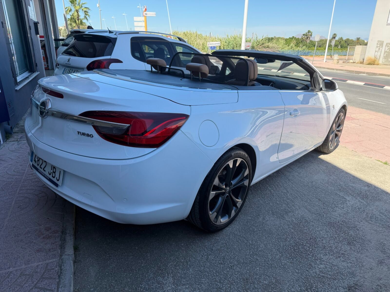 OPEL CASCADA