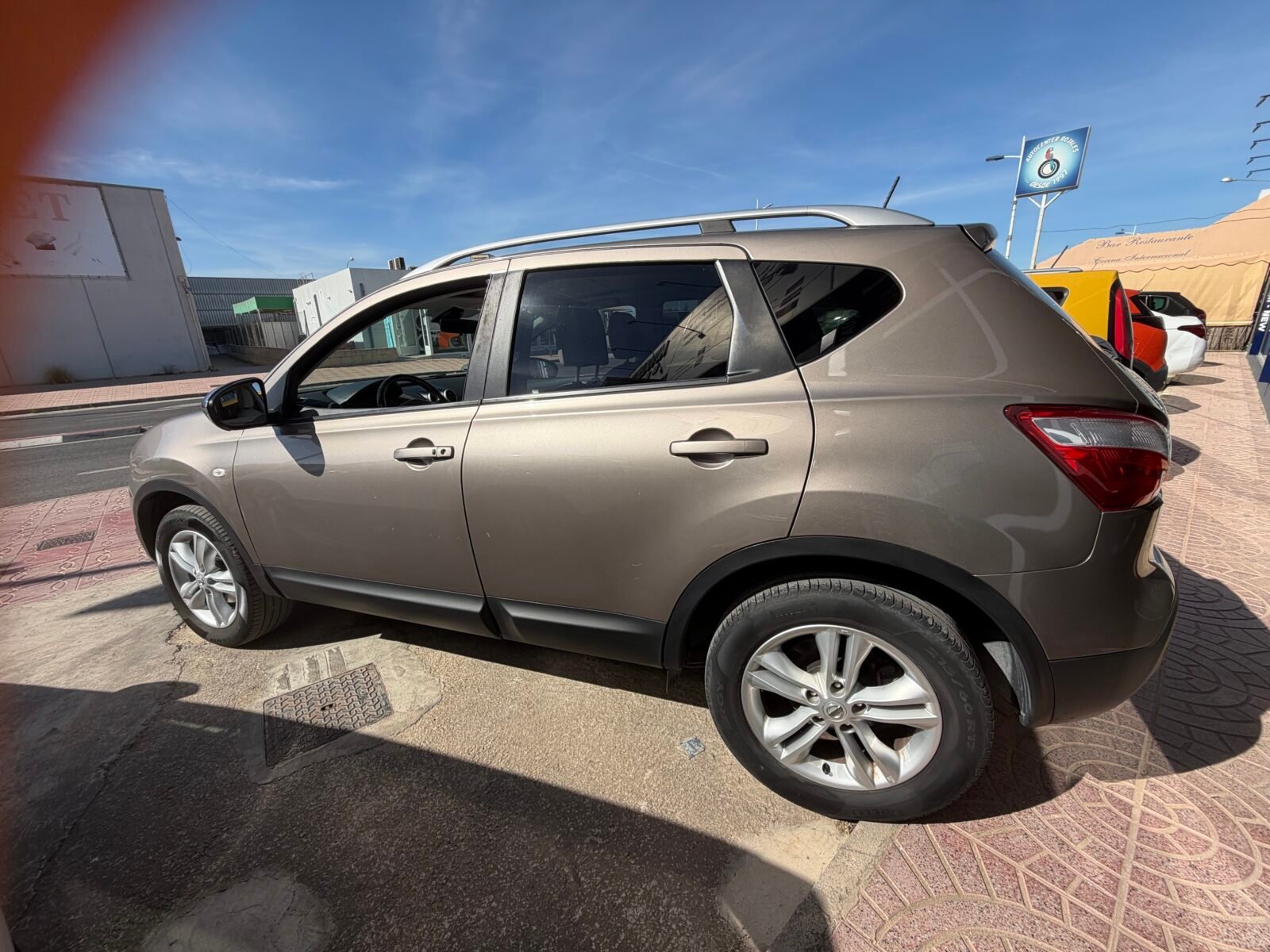 NISSAN QASHQAI