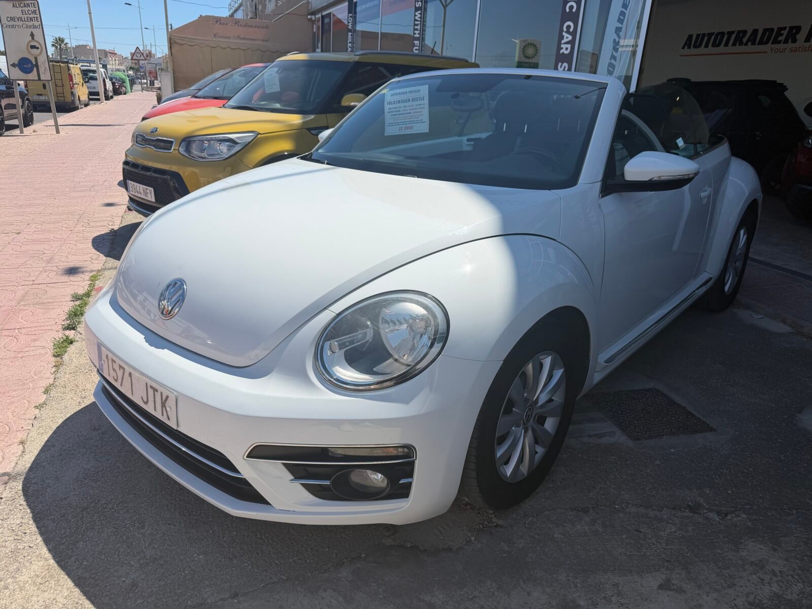 VOLKSWAGEN BEETLE CABRIO