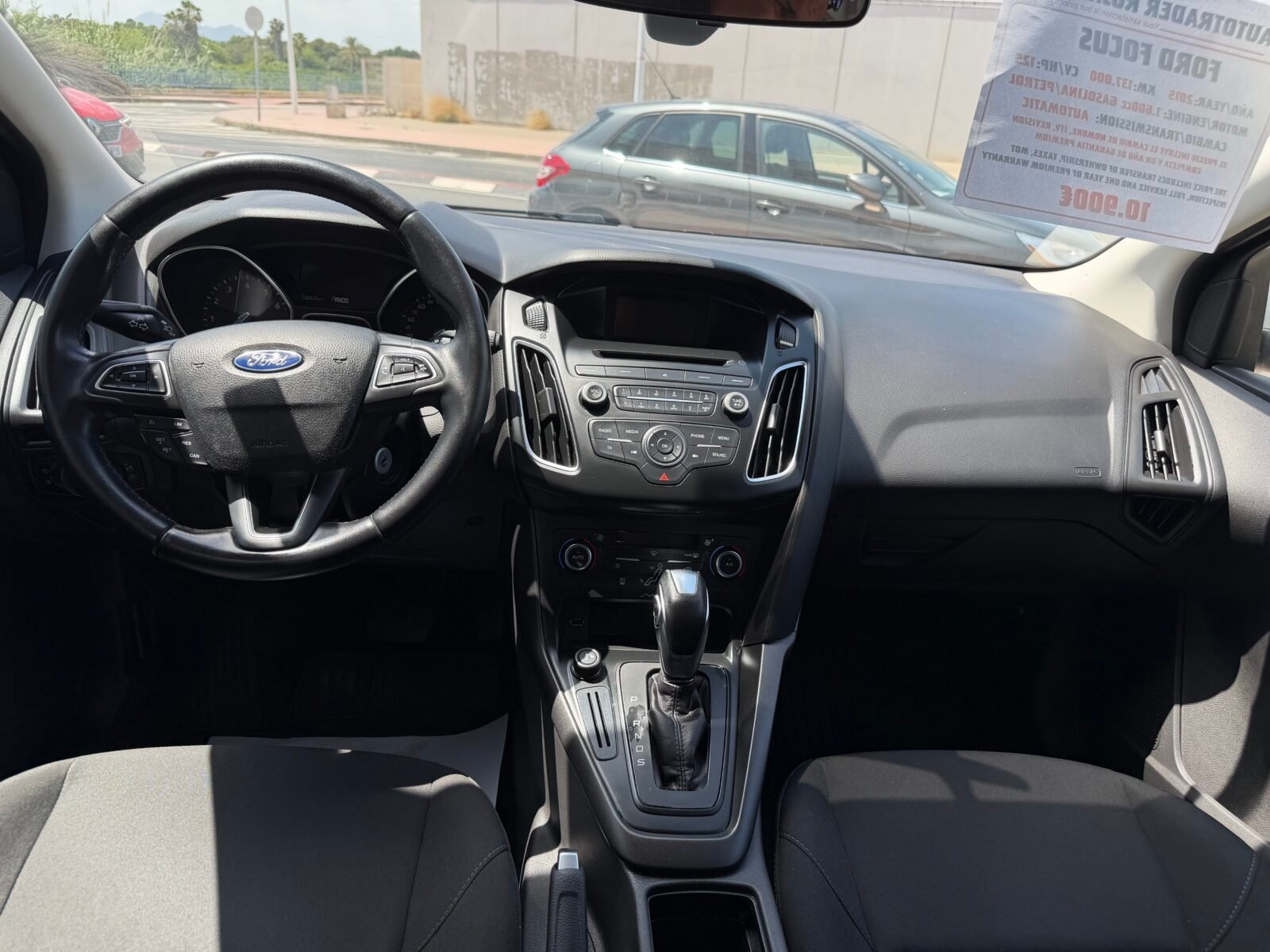FORD FOCUS