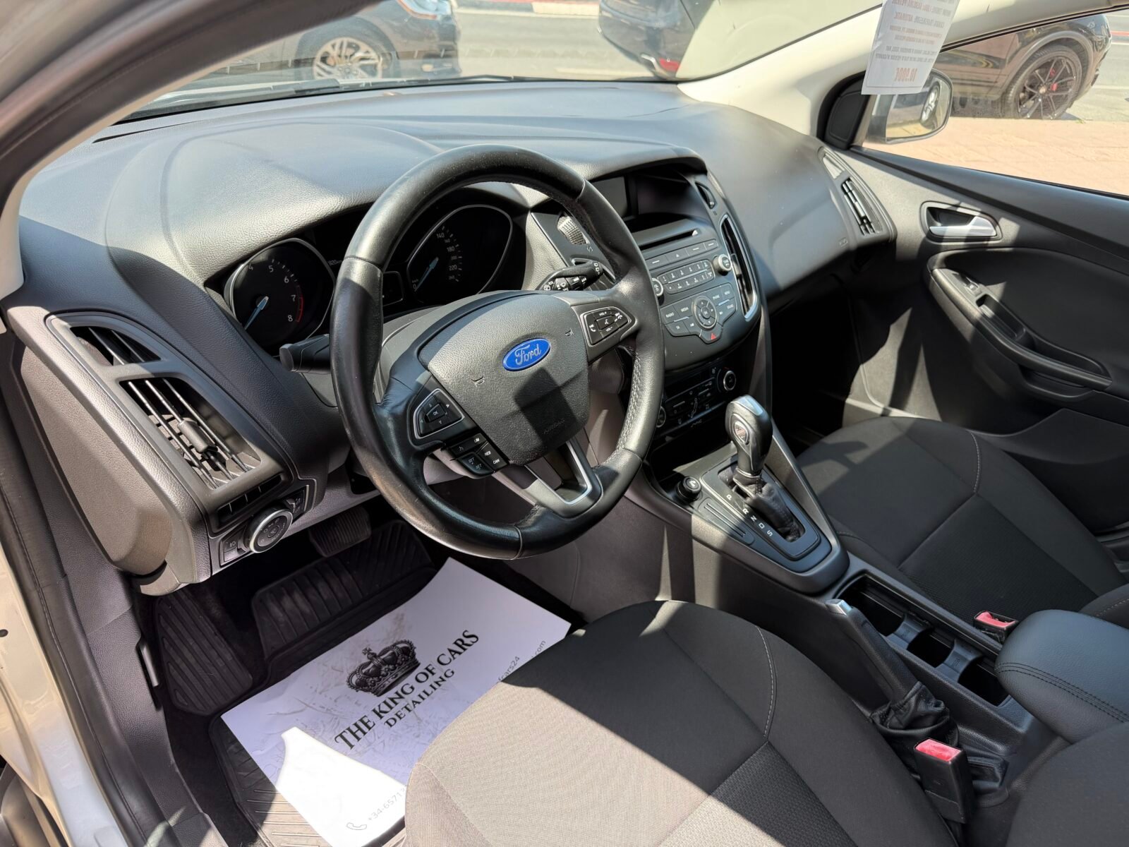 FORD FOCUS