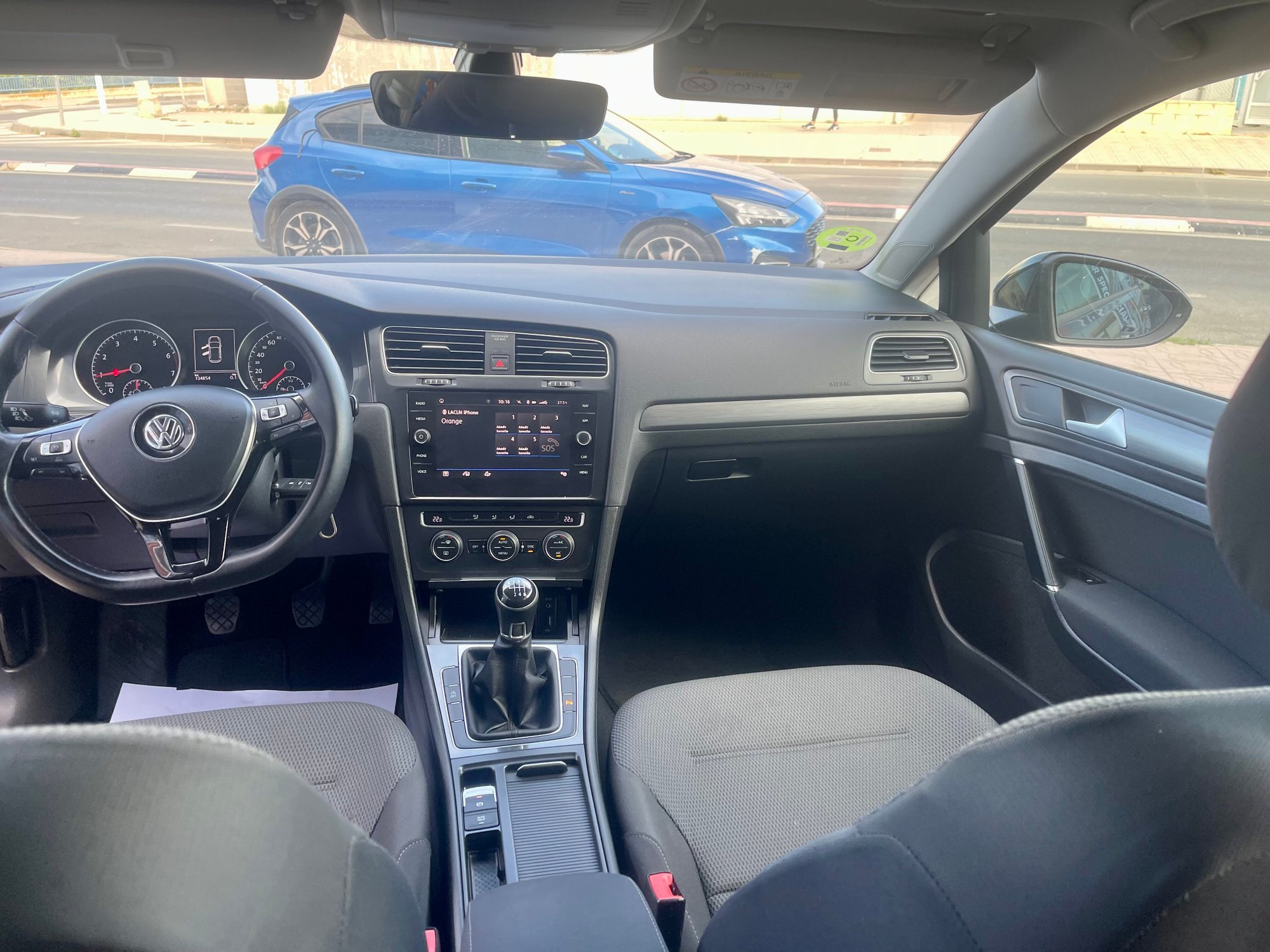 VOLKSWAGEN GOLF