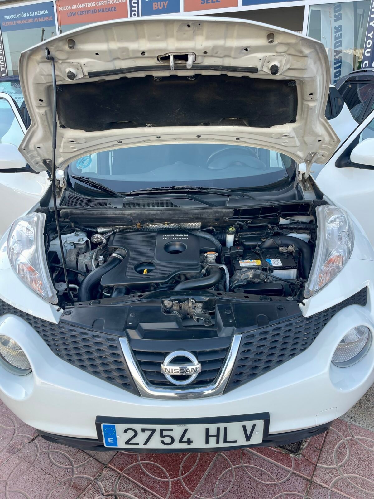 NISSAN JUKE
