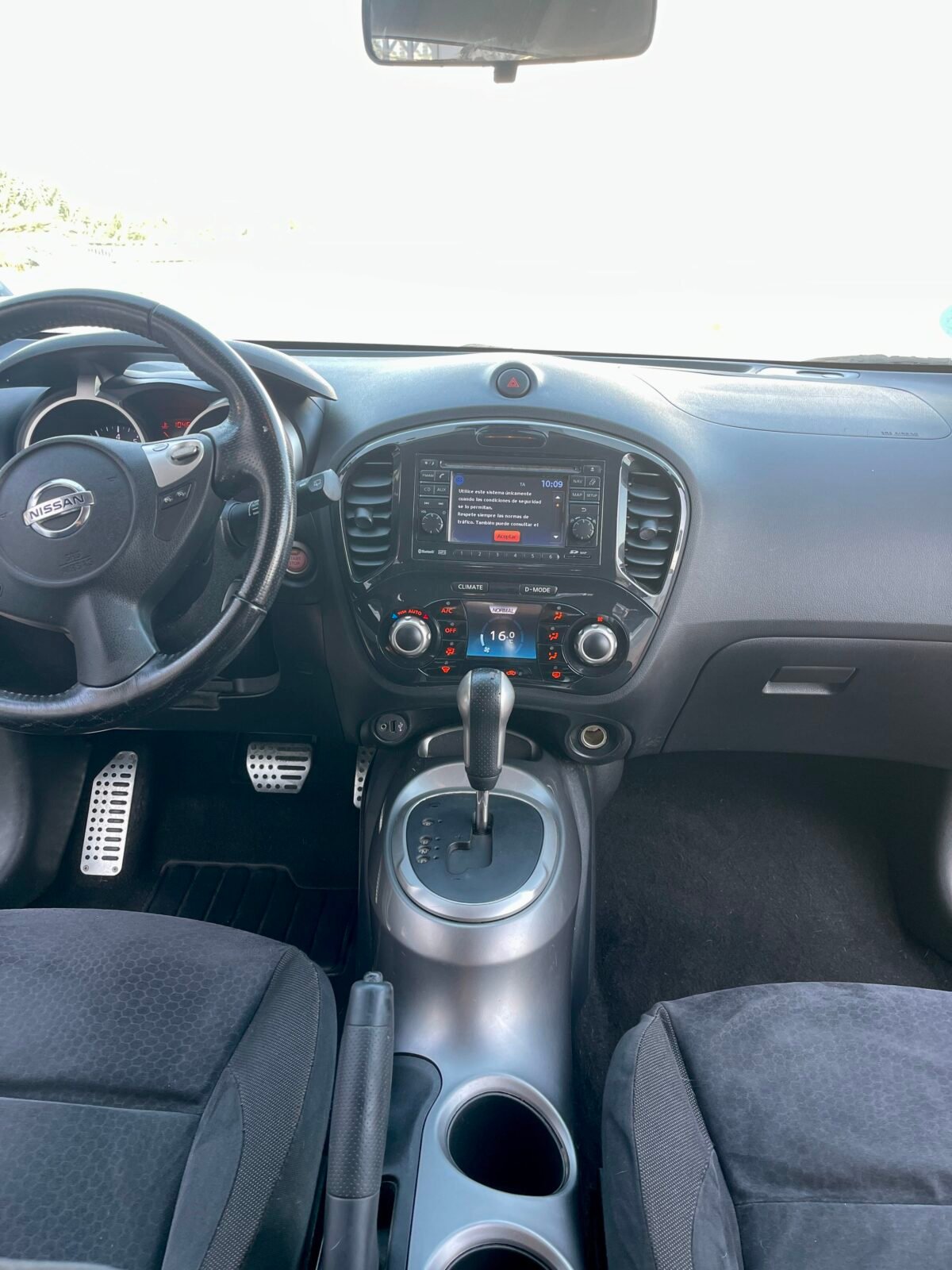 NISSAN JUKE