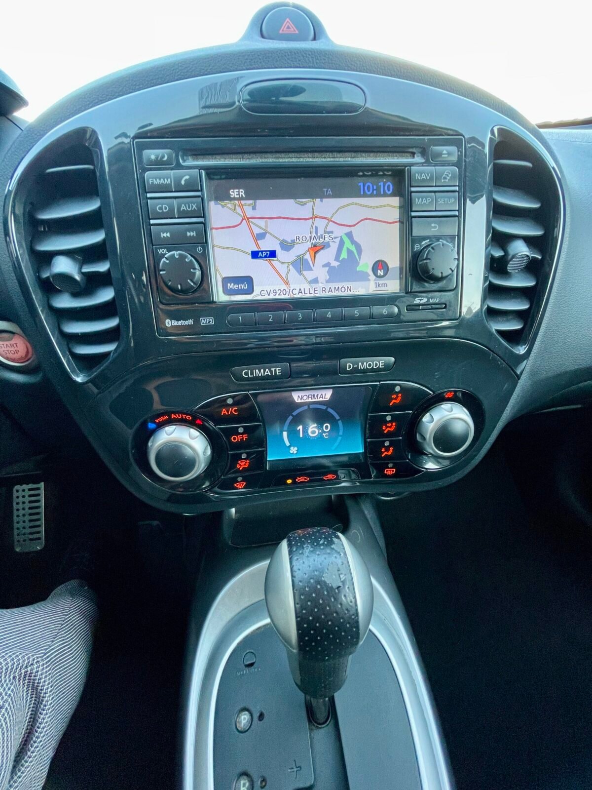 NISSAN JUKE